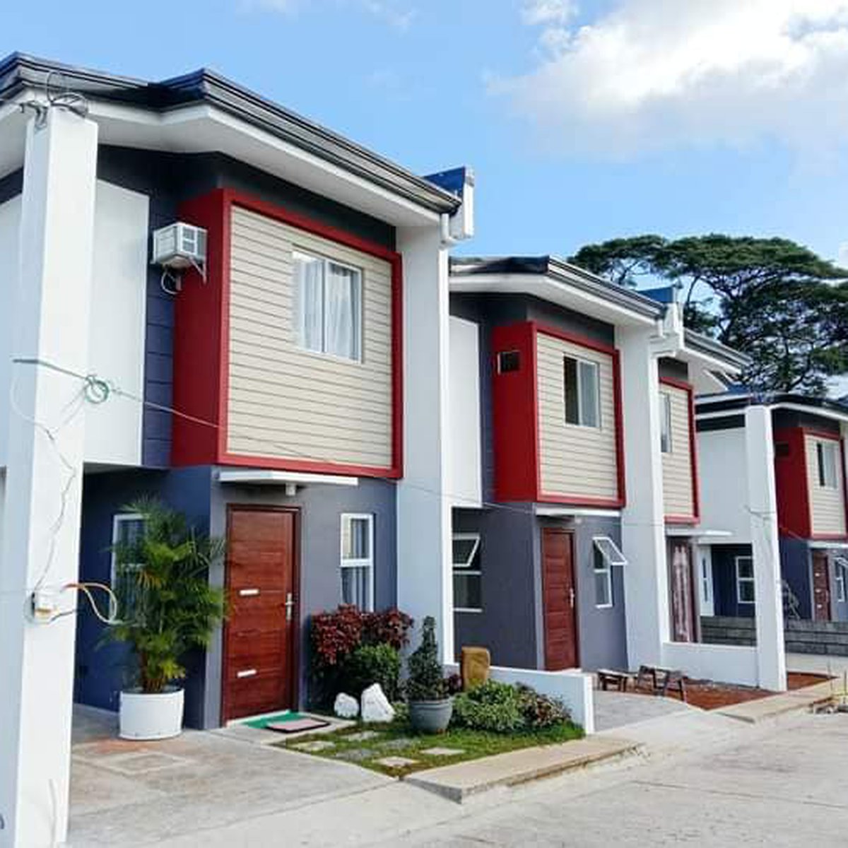 3BEDROOM SINGLE ATTACHED HOUSE FOR SALE IN SJDM BULACAN EMINENZA 3