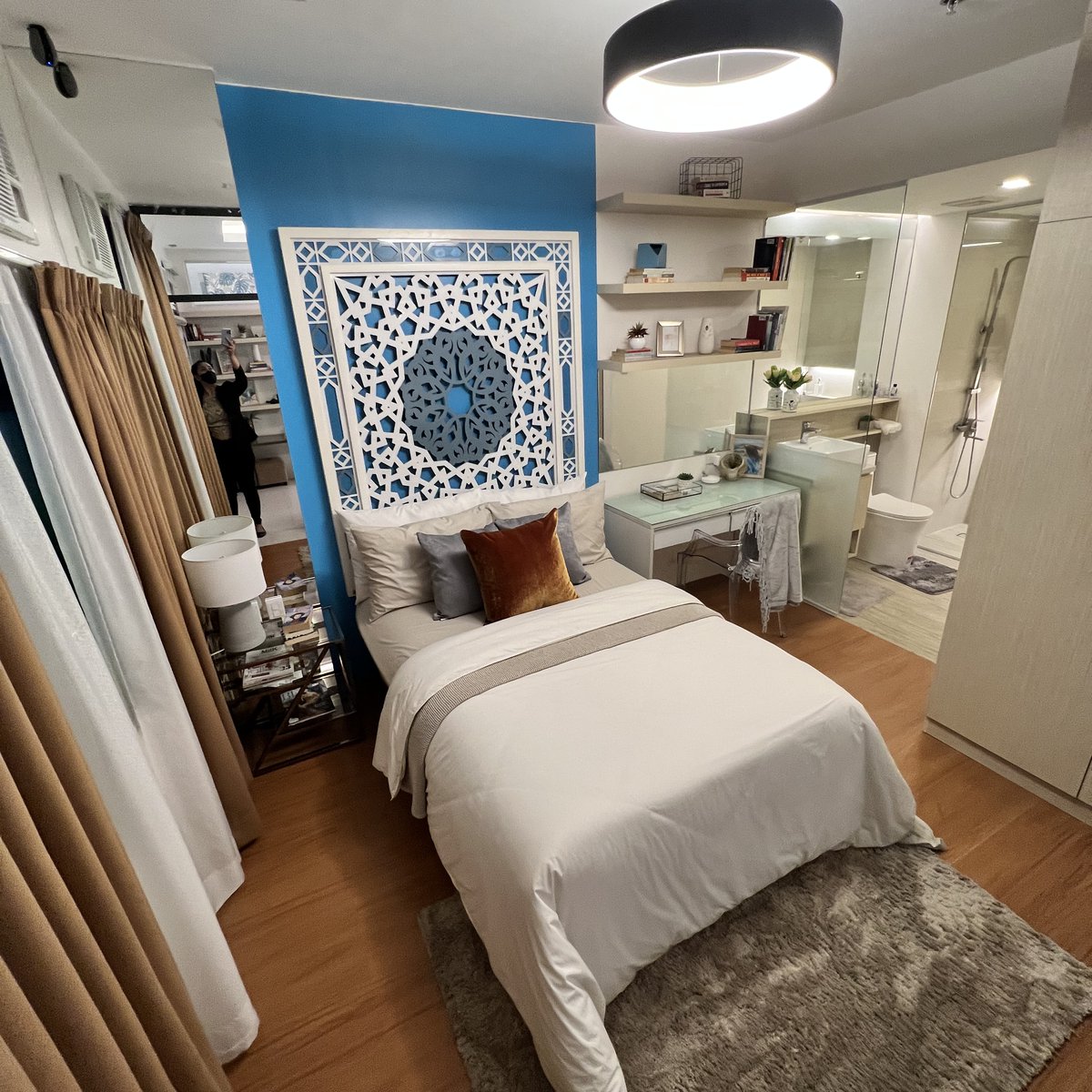 2 Bedrooms Balcony Condo in Fairview Quezon City [Condo 🏙️] (August