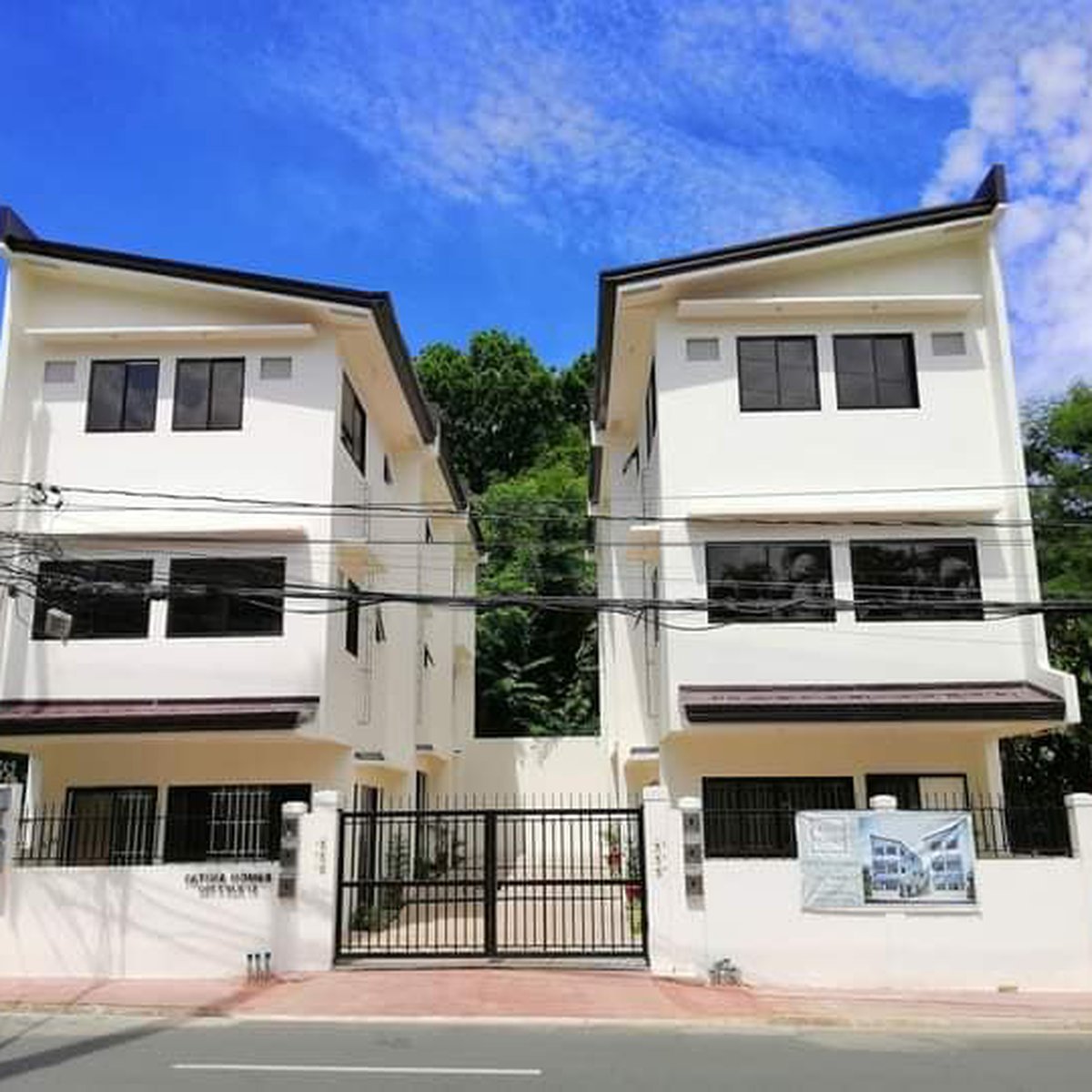 READY FOR OCCUPANCY TOWNHOUSE FOR SALE IN MARIKINA CITY [House and Lot