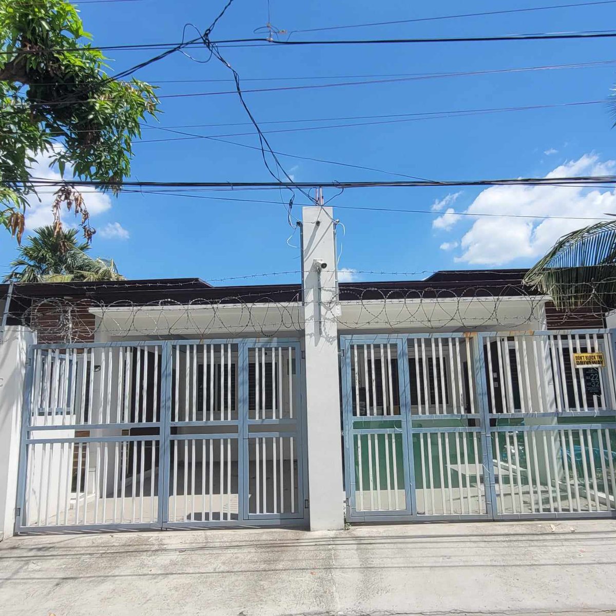 FOR SALE 4 UNIT APARTMENT IN ANGELES CITY PAMPANGA NEAR CLARK [Condo 🏙️