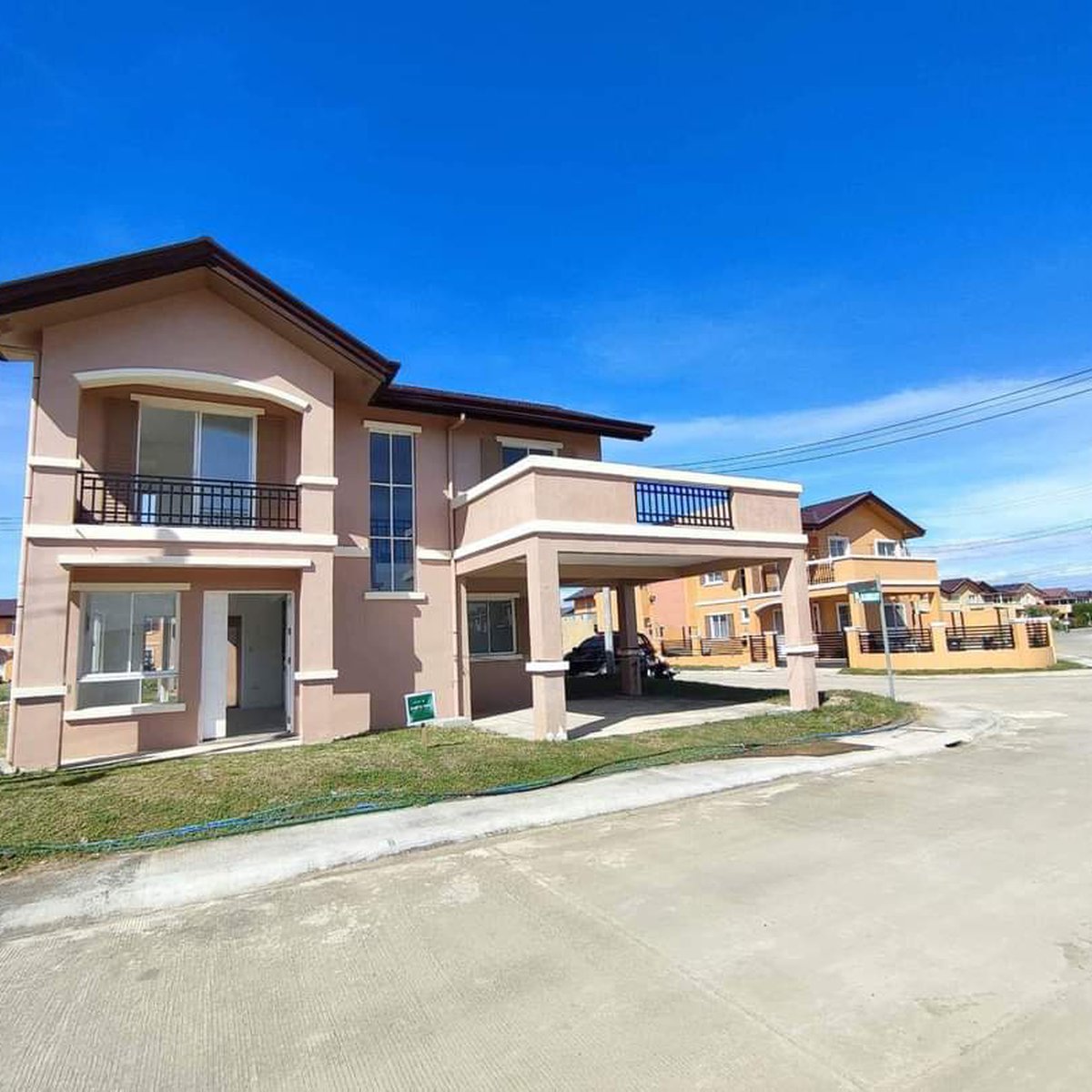 5-Bedroom House for Sale in Alfonso, Cavite