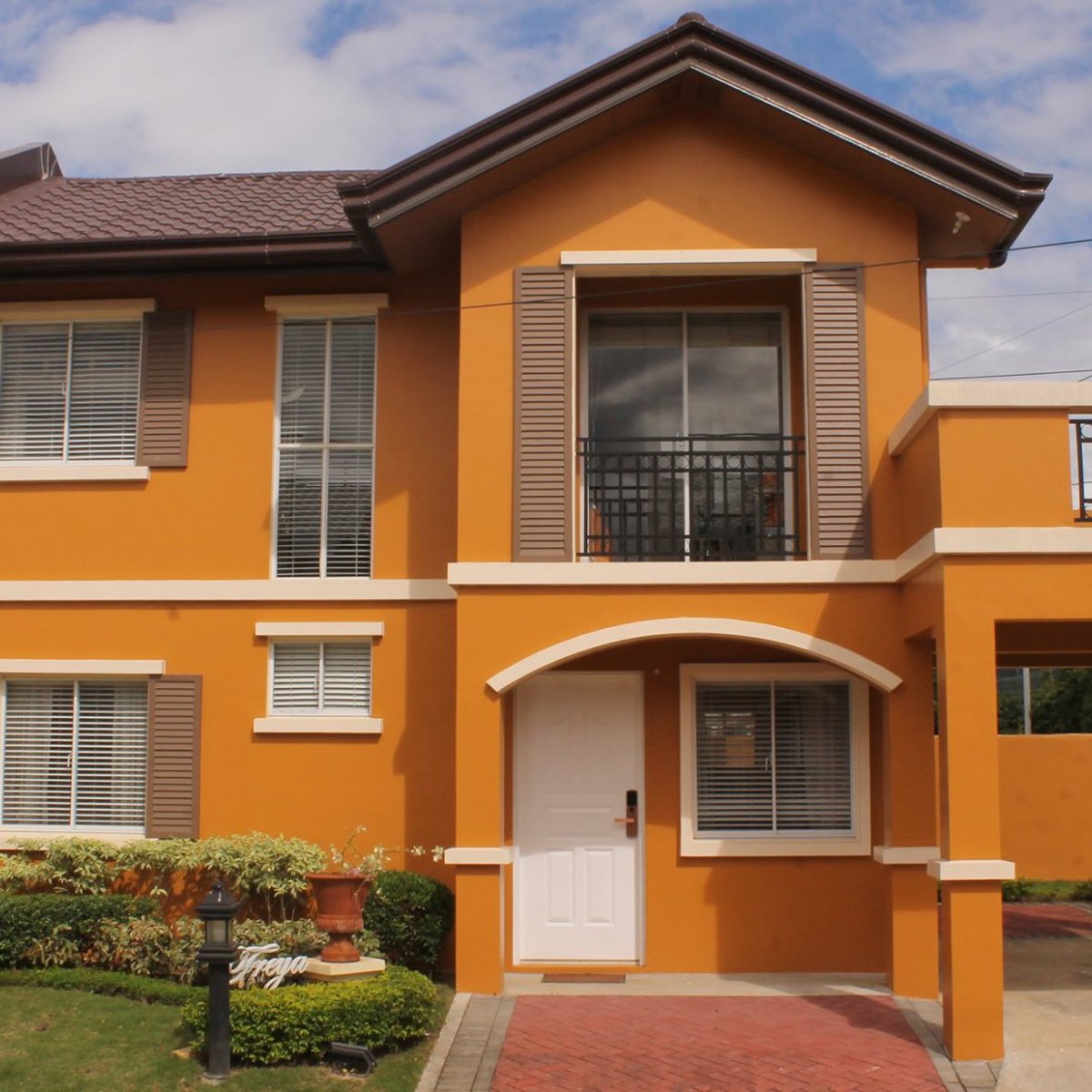 5bedroom House For Sale in Legazpi Albay [House and Lot 🏘️] (July 2023) in Legazpi, Albay for sale