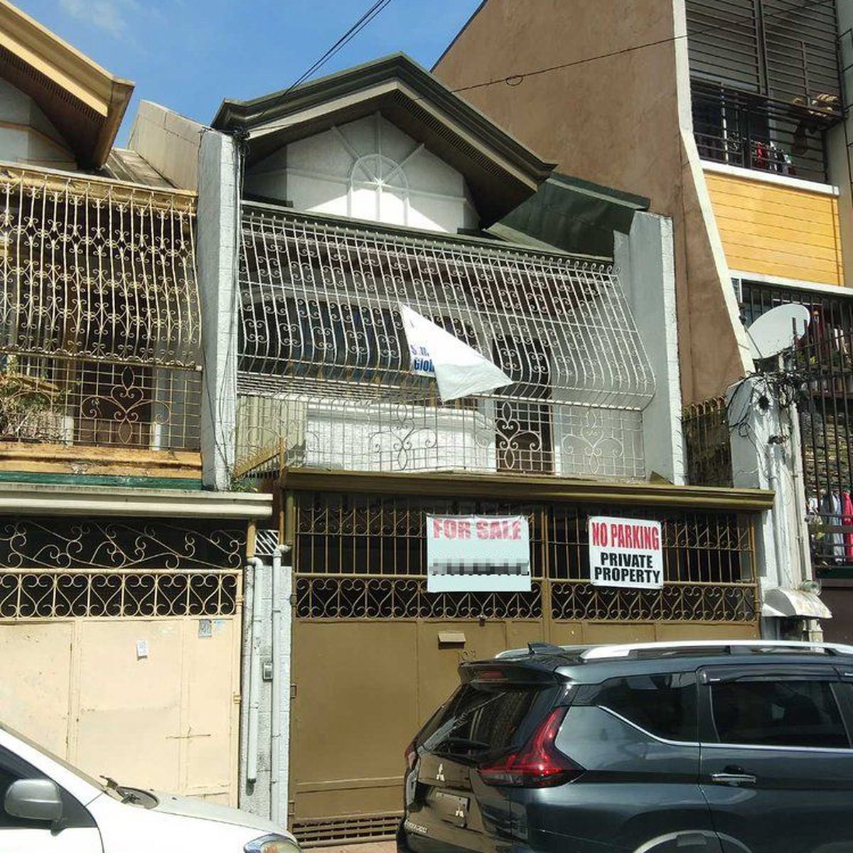 PH2665 RFO House and Lot For Sale in Kamias Q,C. 2 Car Garage PH2665