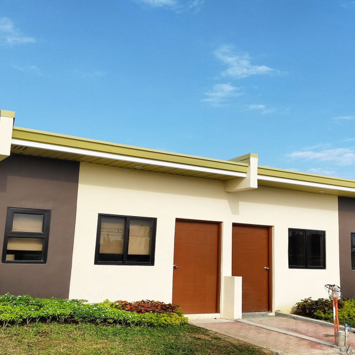 Studiolike Rowhouse For Sale in Panabo Davao del Norte [House and Lot