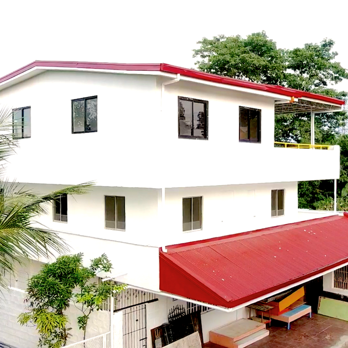 Rental Property for Sale in Tagaytay [House and Lot 🏘️] (February 2023