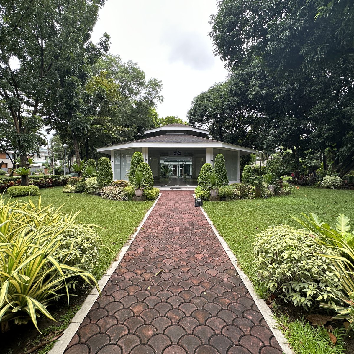 Townhouse Bungalow For Sale in Valle Verde 6, Ugong, Pasig City! [House and Lot 🏘️] (March 2024