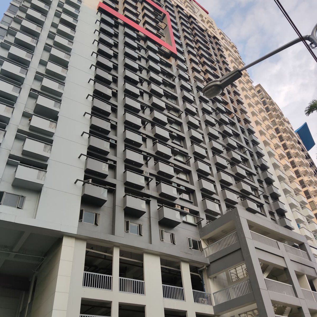 Condo RenttoOwn Studio type (28 sqm) in Cubao for only 20K Monthly