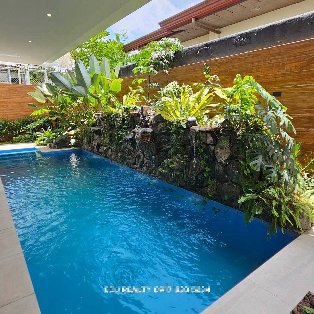 7 Bedroom for Sale House and Lot with Swimming Pool in Quezon City