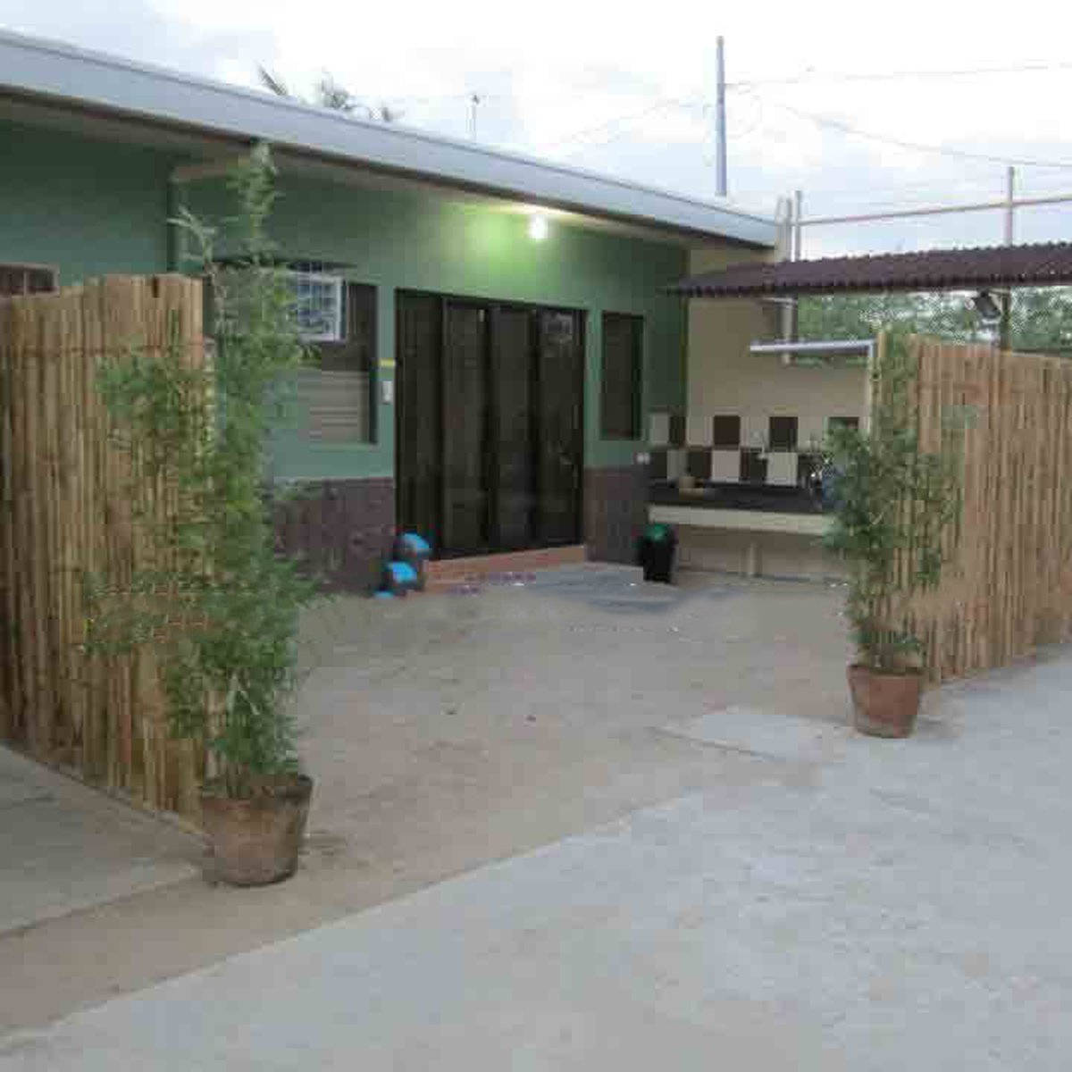 Beach House for Sale in Lobo Batangas [Beach Property 🏖️] (September