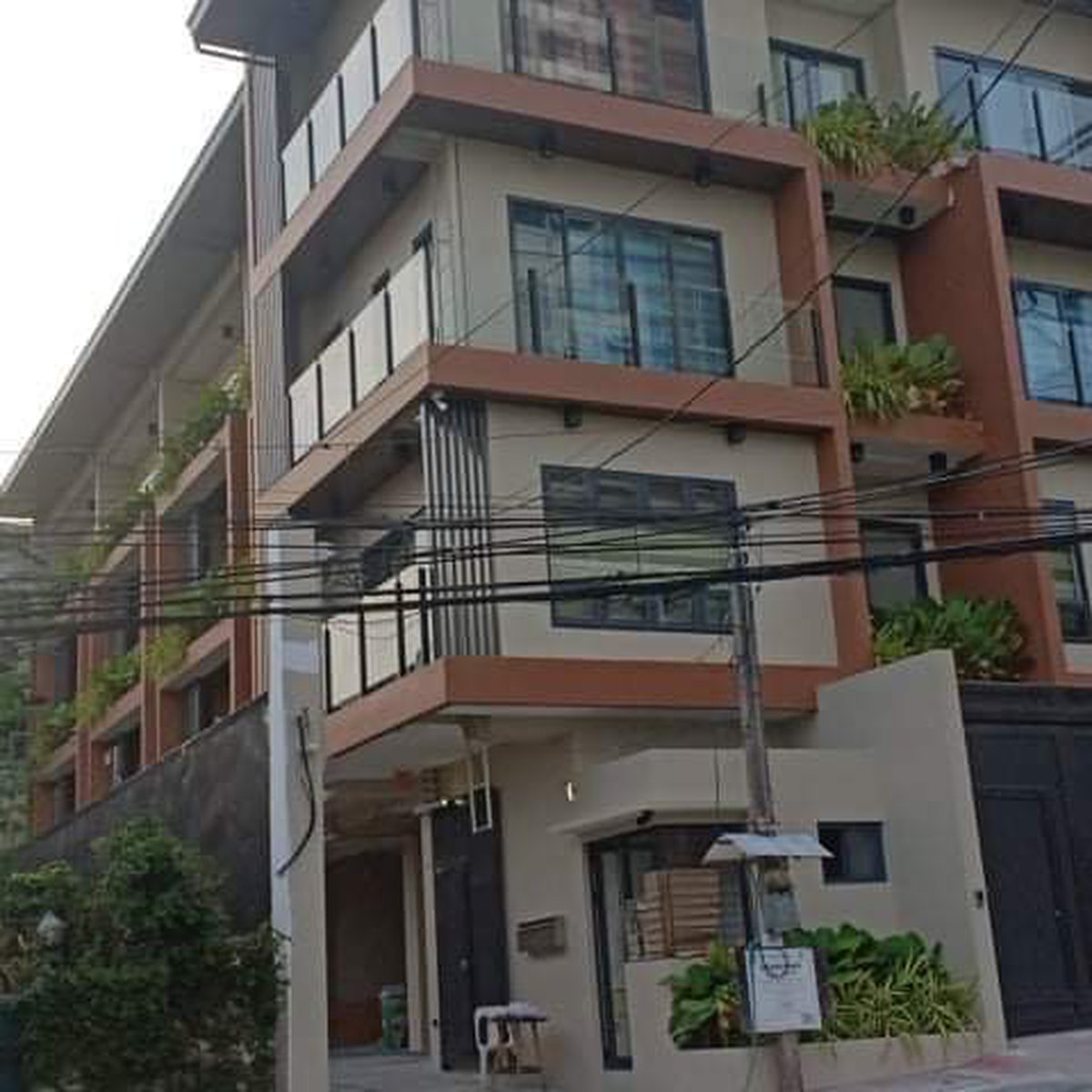 4bedroom Townhouse For Sale in Cubao Quezon City / QC Metro Manila [House and Lot 🏘️