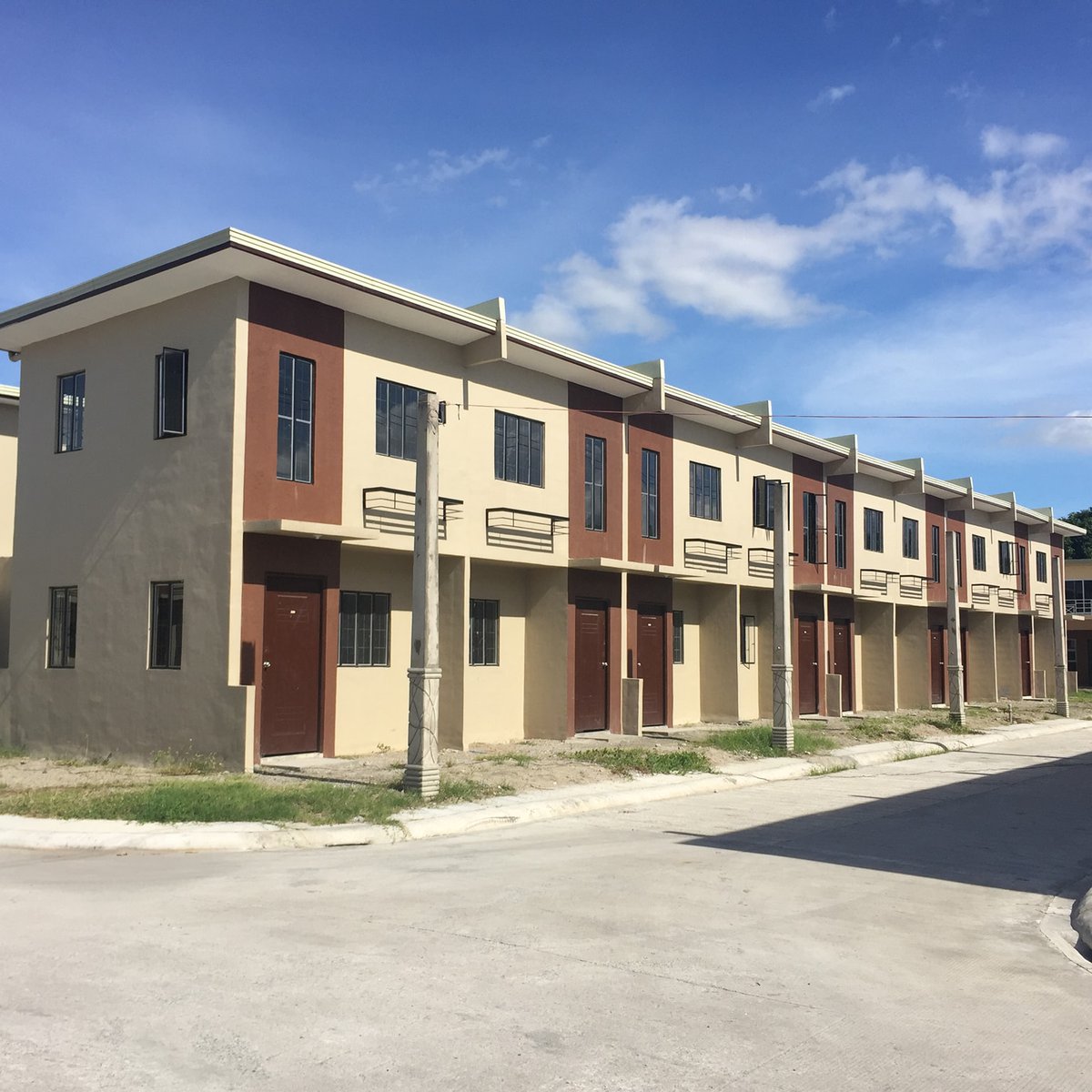 READY FOR OCCUPANCY 2BR TOWNHOUSE BINANGONAN RIZAL HOUSE & LOT