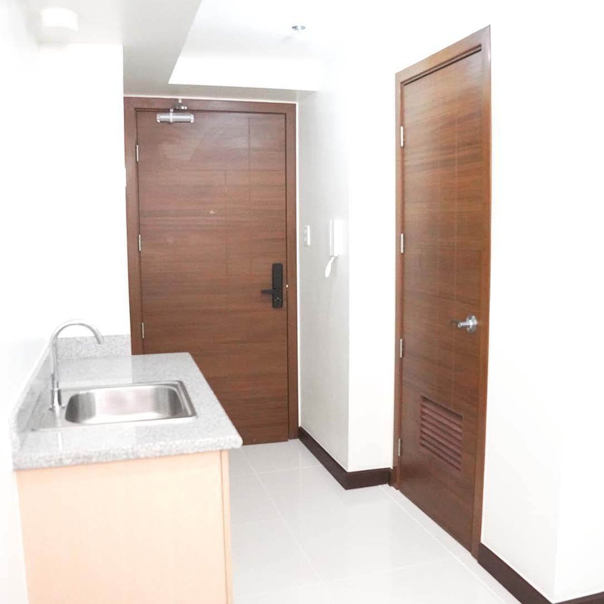 Gateway to Luxury Exclusive Condo Living in the Heart of Pasay [Condo