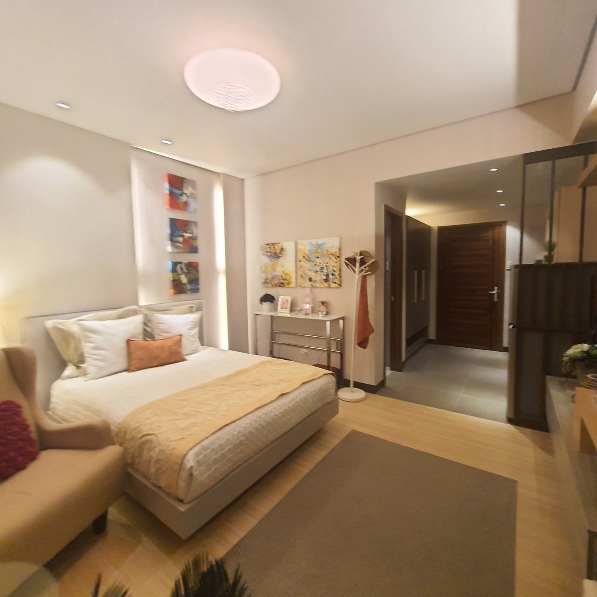 TAFT EAST GATE STUDIO CONDO FOR SALE IN AYALA CEBU CITY [Condo 🏙️