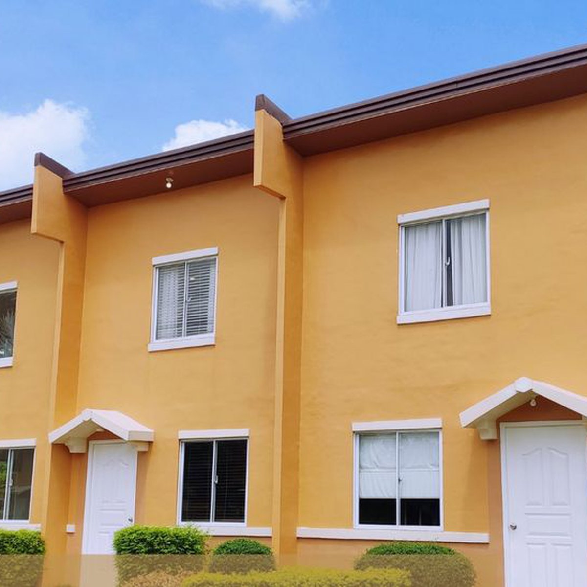 RFO TOWNHOUSE IN ILOILO CITY [House and Lot 🏘️] (October 2021) in Oton