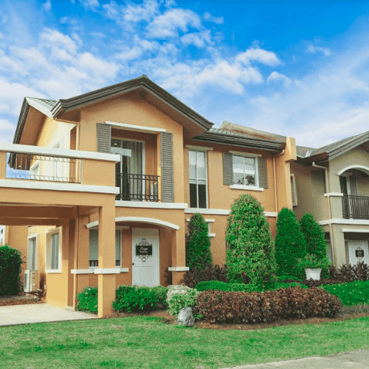 5 Bedroom House and Lot in Cabuyao Laguna [House and Lot 🏘️] (March