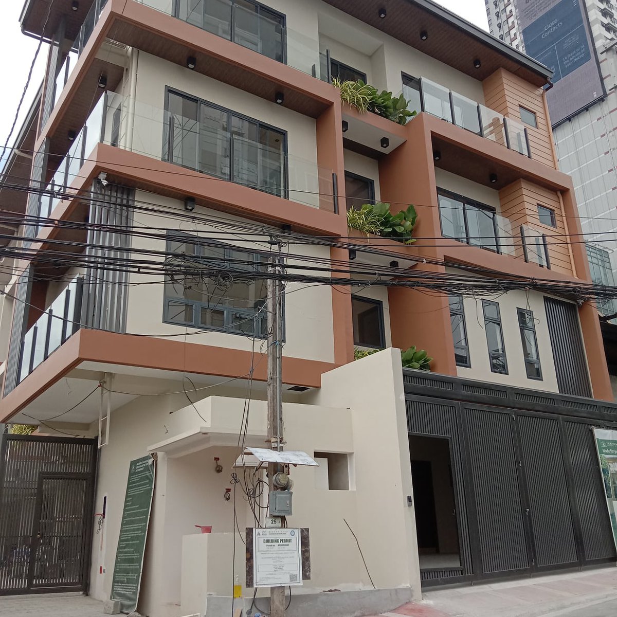 Four Storey Townhouse for sale in Cubao Quezon City near Ali Mall [House and Lot 🏘️] (September