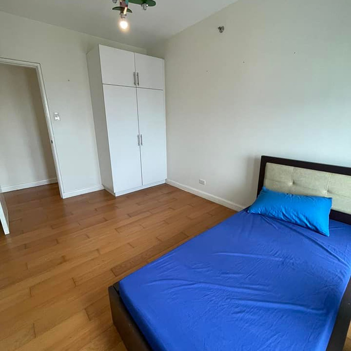 2 Bedroom Unit with Balcony & Parking for Rent in Grand Midori Makati