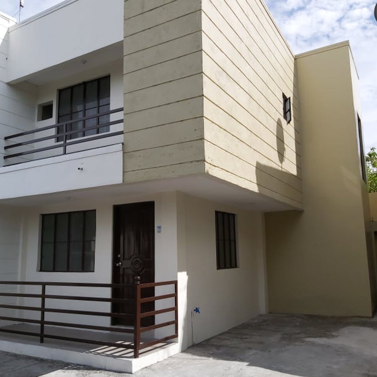 3bedroom Townhouse For Sale in North Caloocan City [House and Lot 🏘️