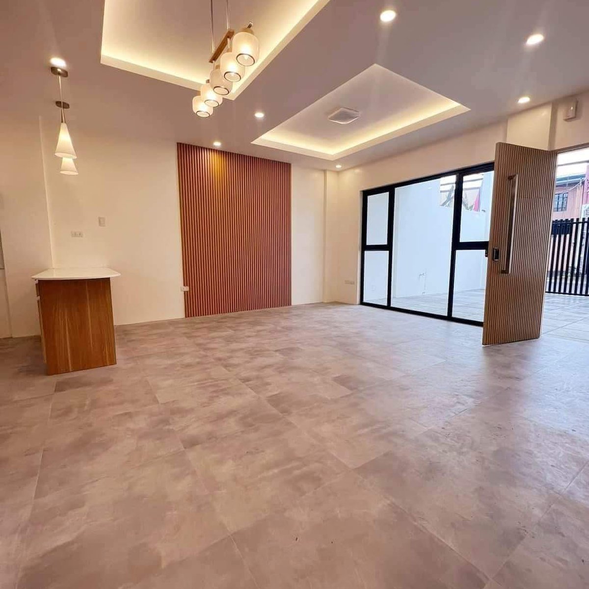 Luxurious 4bedroom Duplex House For Sale in San Mateo Rizal (RFO