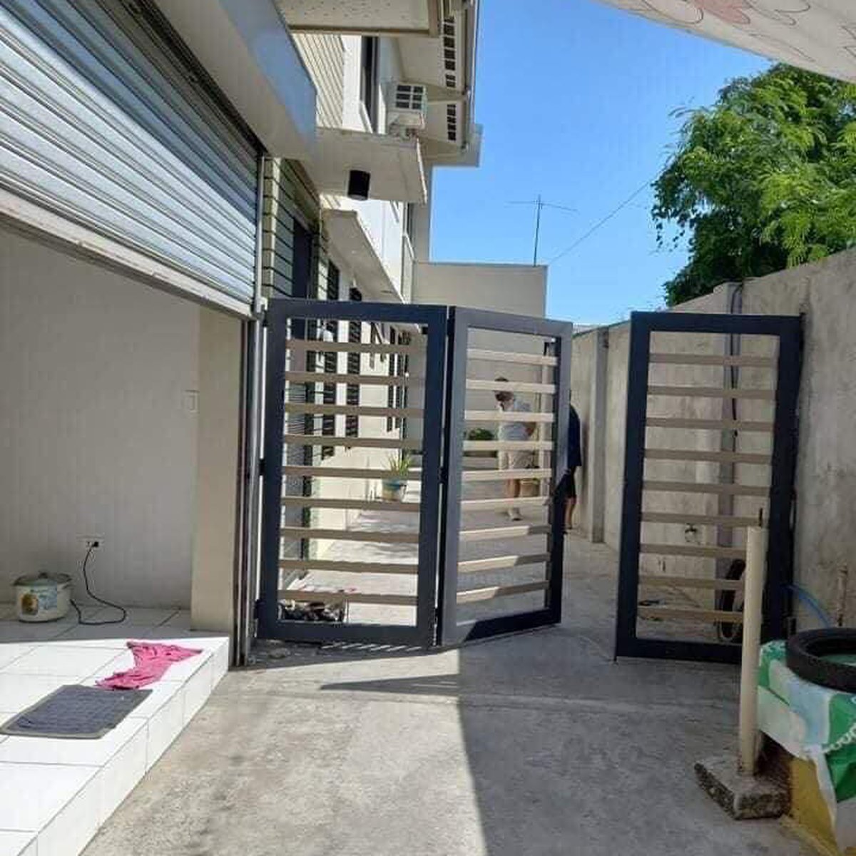 House and Lot with Commercial Units in San Vicente Tarlac City Tarlac