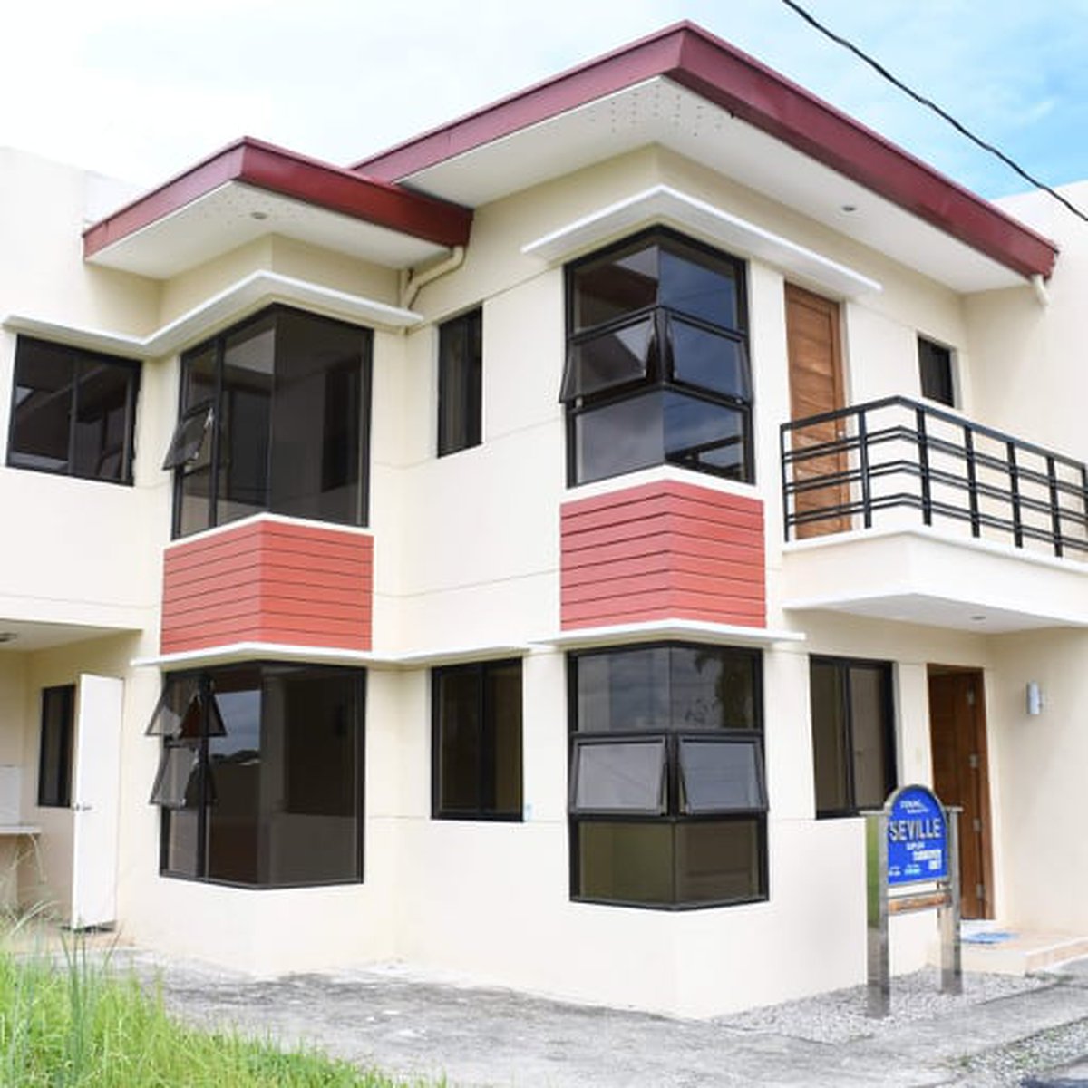 Rent to Own thru Pag ibig 3BR Duplex Seville For Sale in Naic Cavite