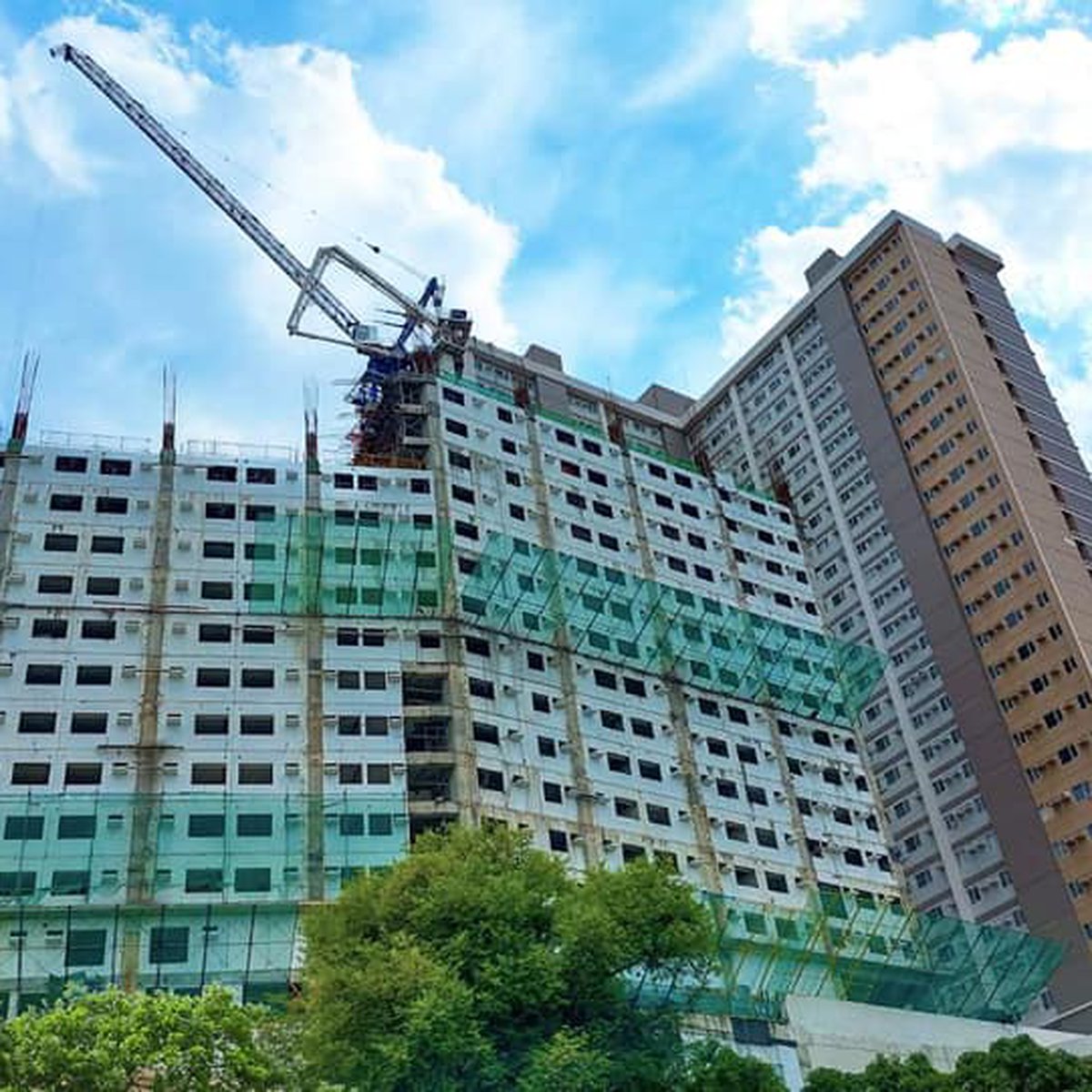 Corner 2 Bedroom 48 sqm in Sta. Mesa, Manila near PUP Main [Condo 🏙️