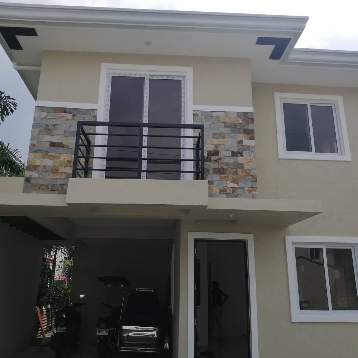 Modern 2Storey Duplex House in San Fernando, Pampanga [House and Lot 🏘