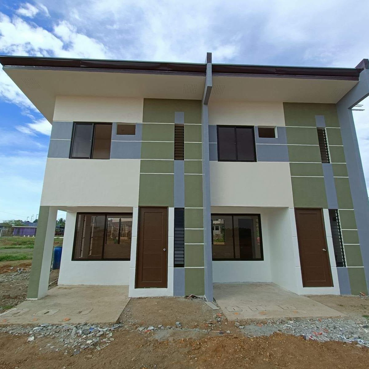 House and Lot Caingin san rafael bulacan townhouse eliana unit [House