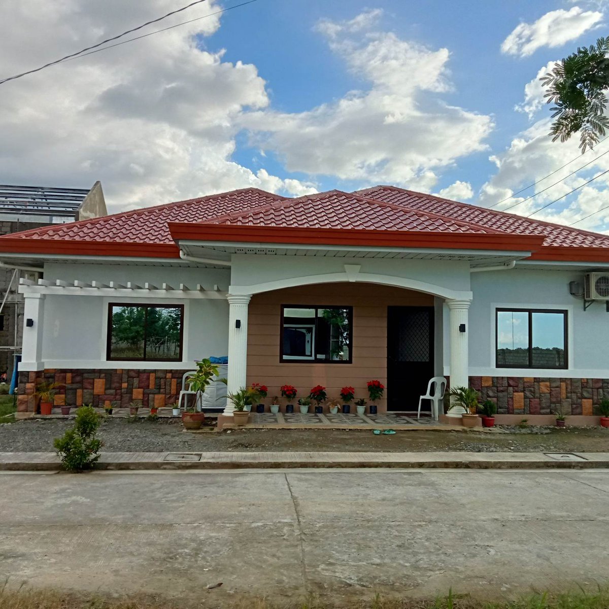 House and lot [House and Lot 🏘️] (November 2022) in Villasis