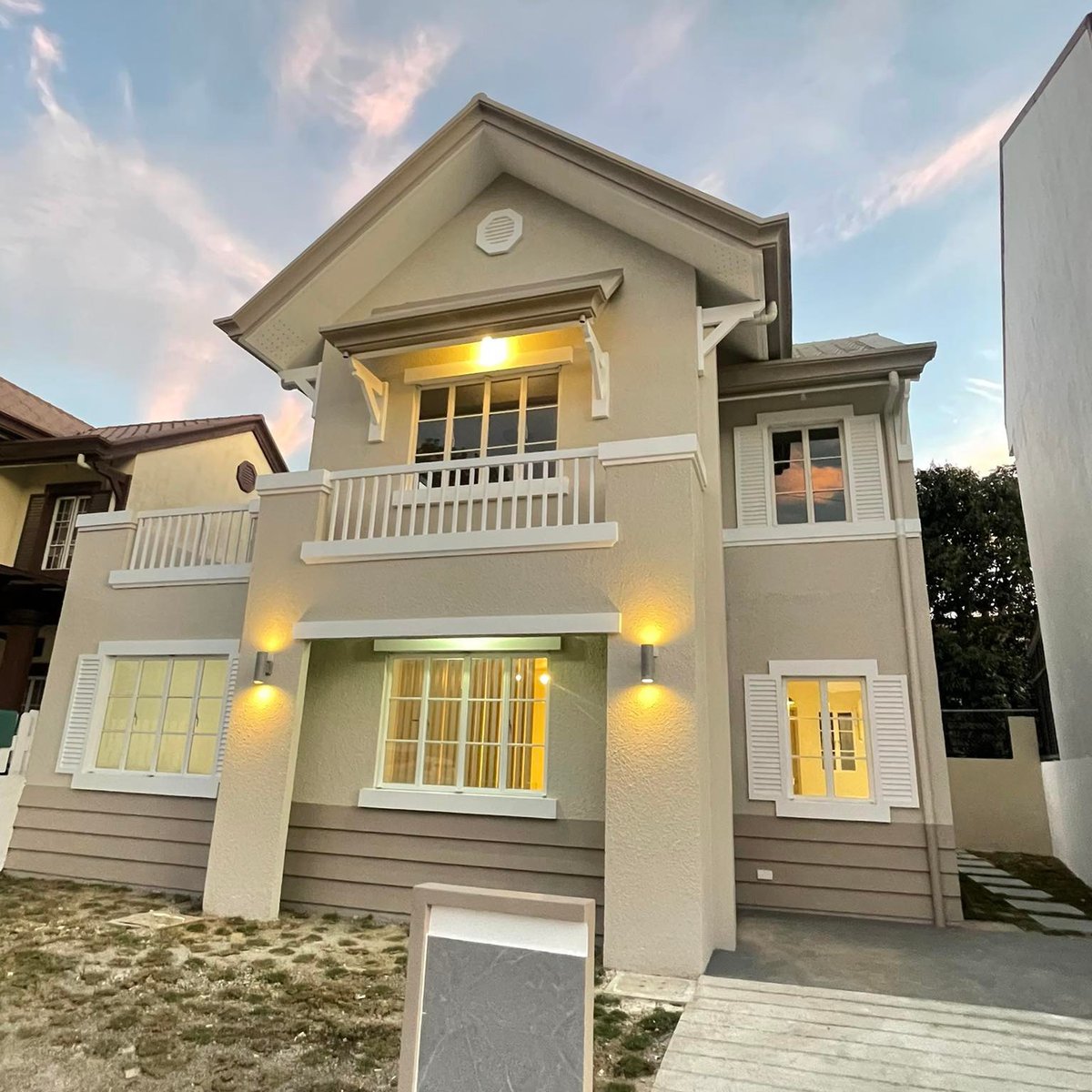 4-bedroom Single Detached House For Sale in Cainta Rizal