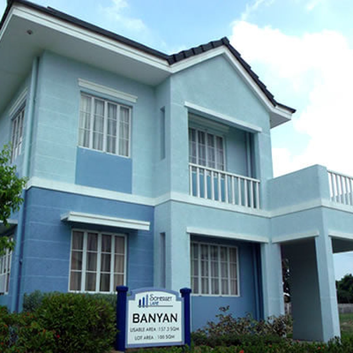 Ready For Occupancy, Fully Furnished House and Lot For Sale (Tarlac