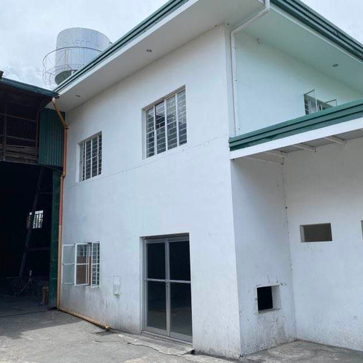 Sun Valley, Paranaque Warehouse for Lease! Property 🏭