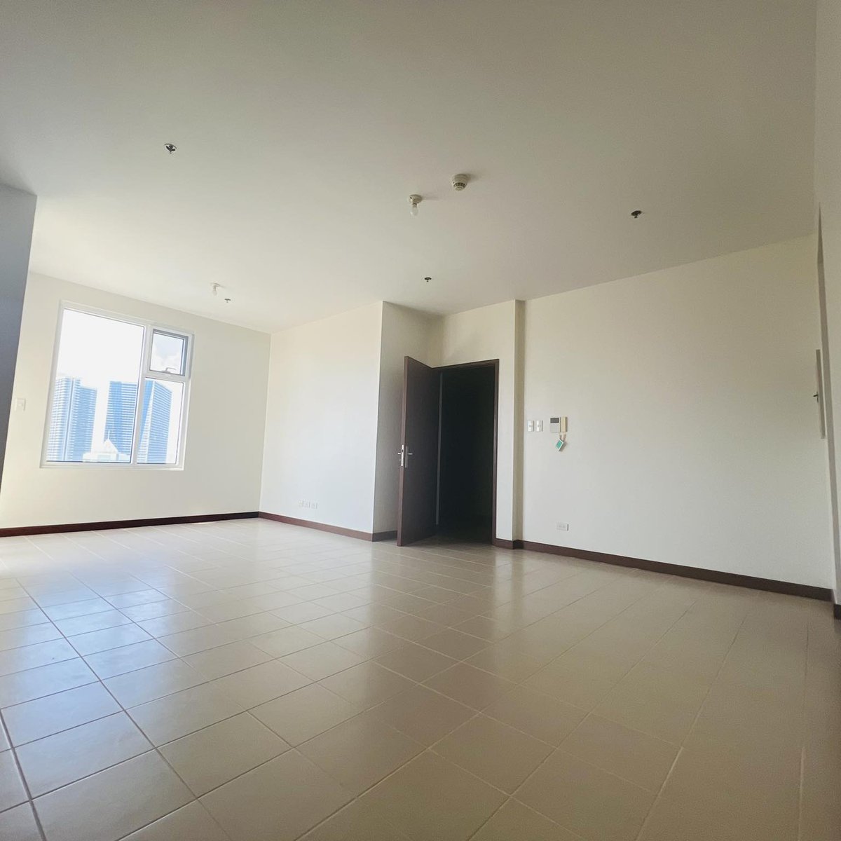 Three bedroom rent to own in pasong tamo chino roces rfo [Condo 🏙️