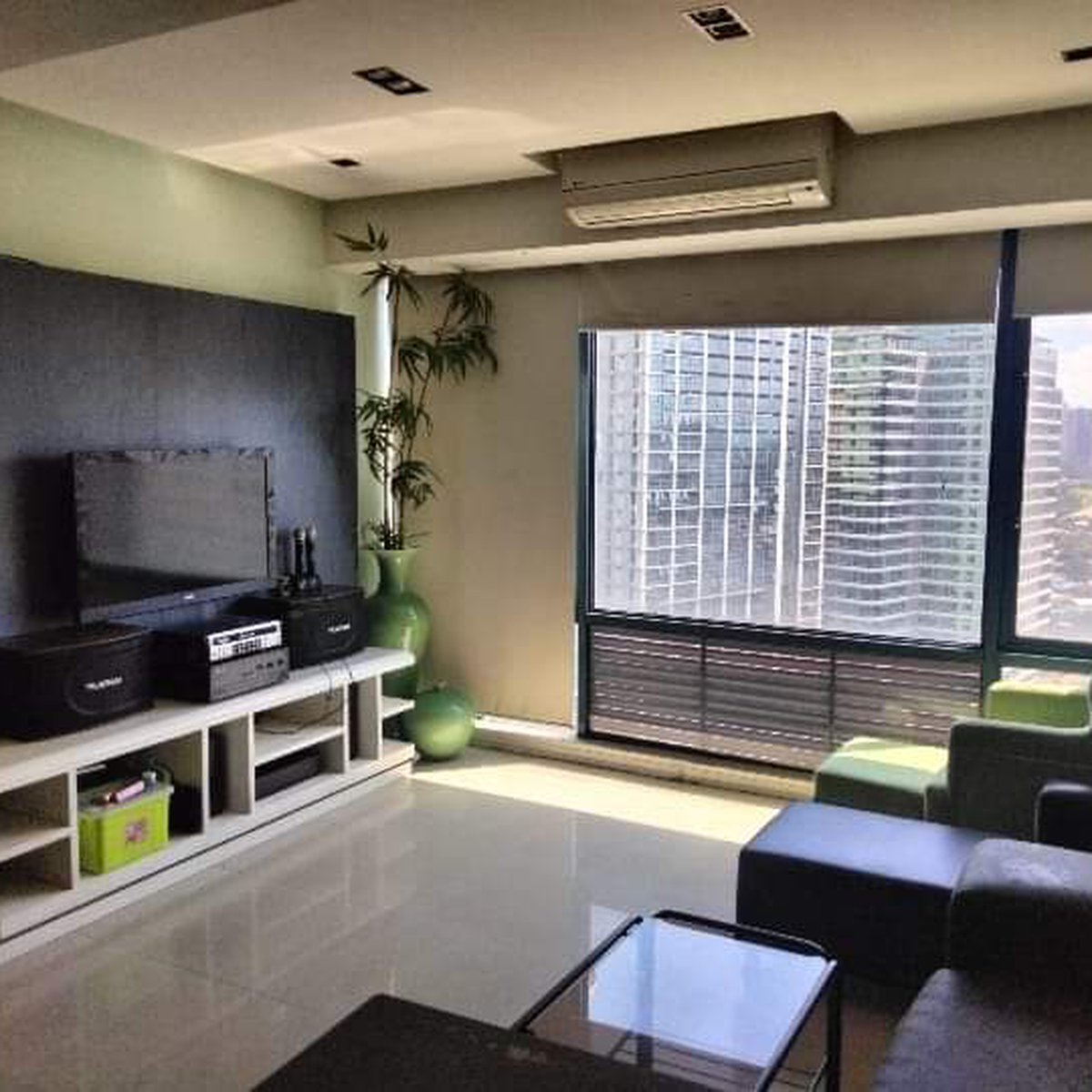Penthouse Unit For Sale in Eastwood Park Residences [Condo 🏙️