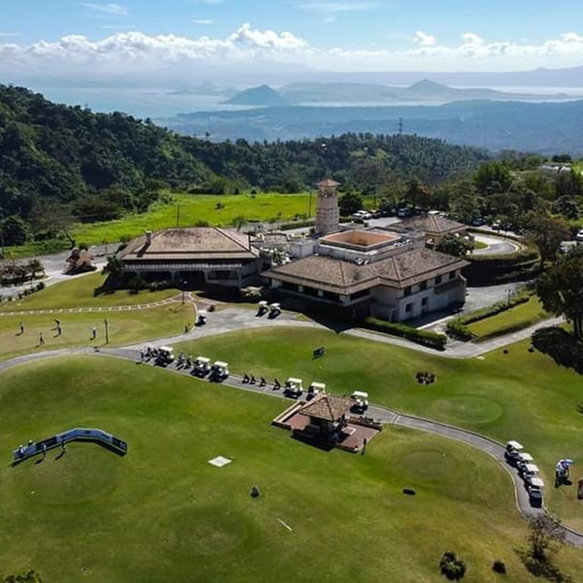 Lot for sale overlooking Taal / Golf at Splendido Taal Tagaytay [Lot 🚜