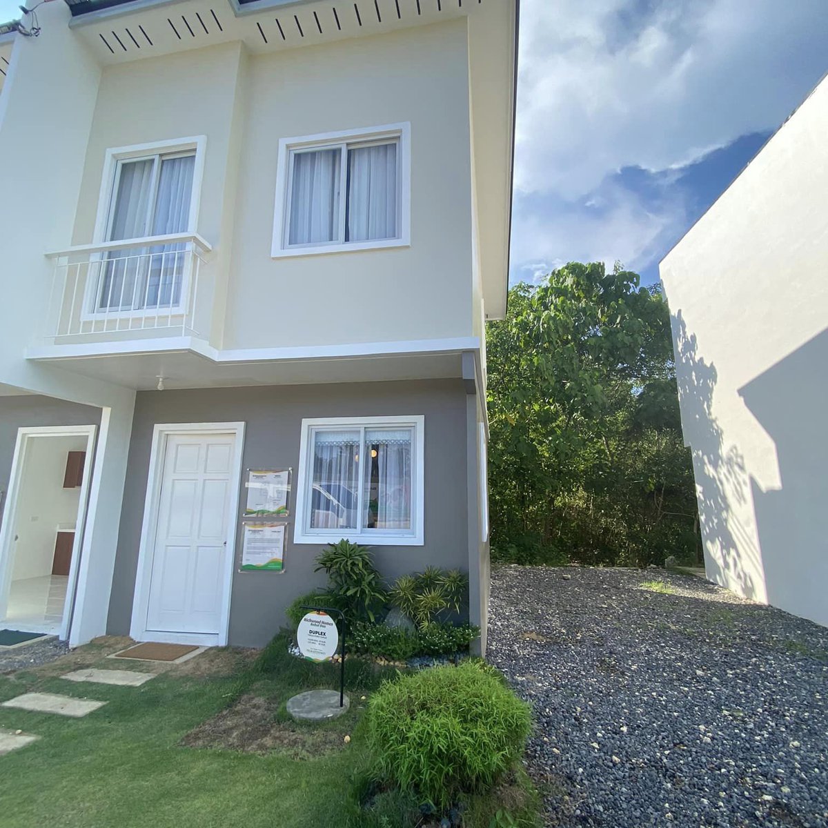 PreSelling 2bedroom 2 Storey Duplex House For Sale in Toledo Cebu