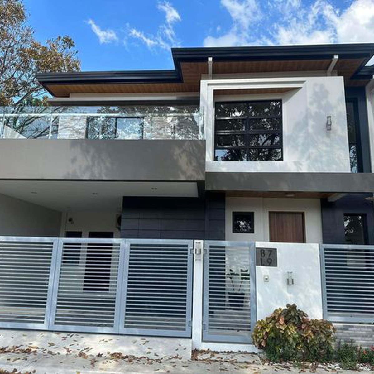 Modern Contemporary Two Storey Home Dau, Mabalacat, Pampanga [House and