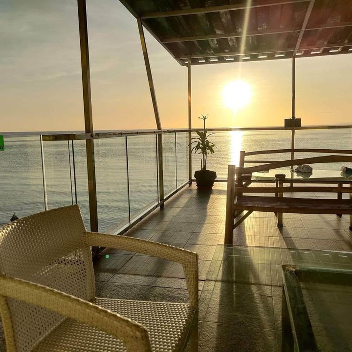 Beach House and Lot For Sale in Catmon, Cebu [Beach Property 🏖️