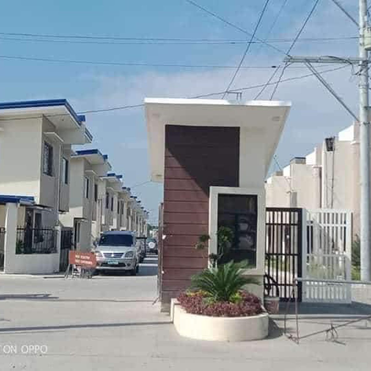 READY FOR OCCUPANCY Townhouse for Sale Pacifica Homes Navarro St. Gen