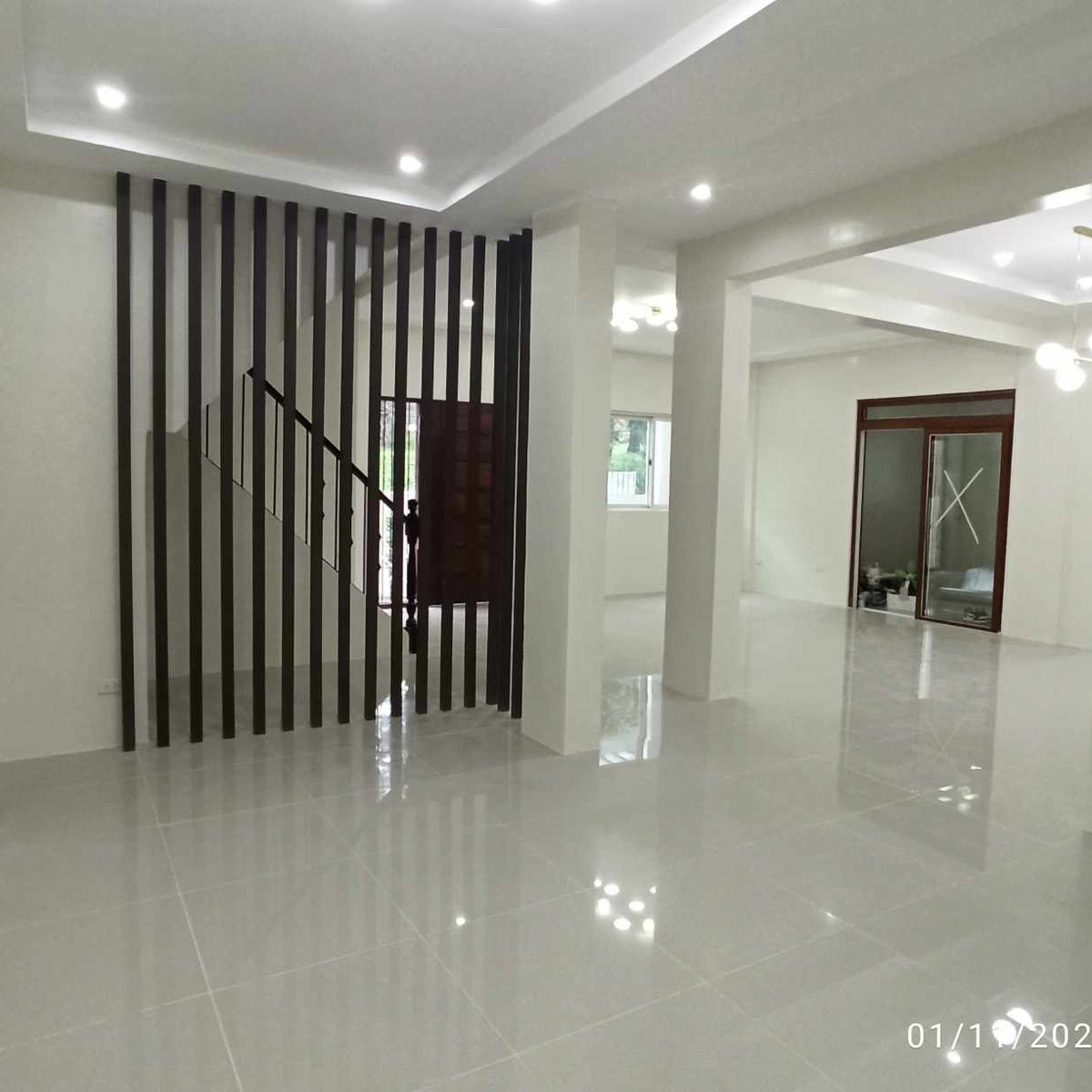 6 Bedroom RFO House and Lot in Valley View Executive Village Cainta