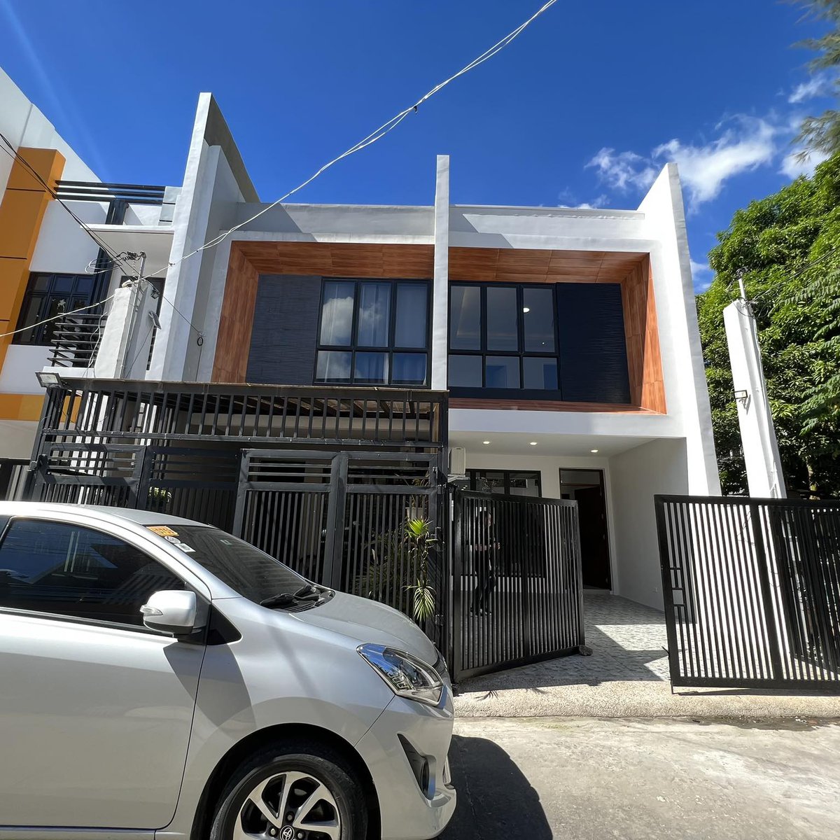 REOPEN! Resale House and Lot FOR SALE in Cuesta Verde Antipolo [House