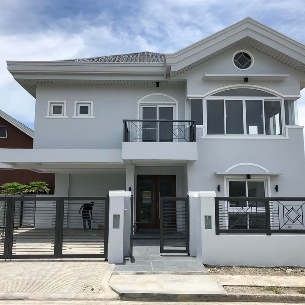 4 Bedroom House and Lot For Sale in Binan, Laguna [House and Lot 🏘️