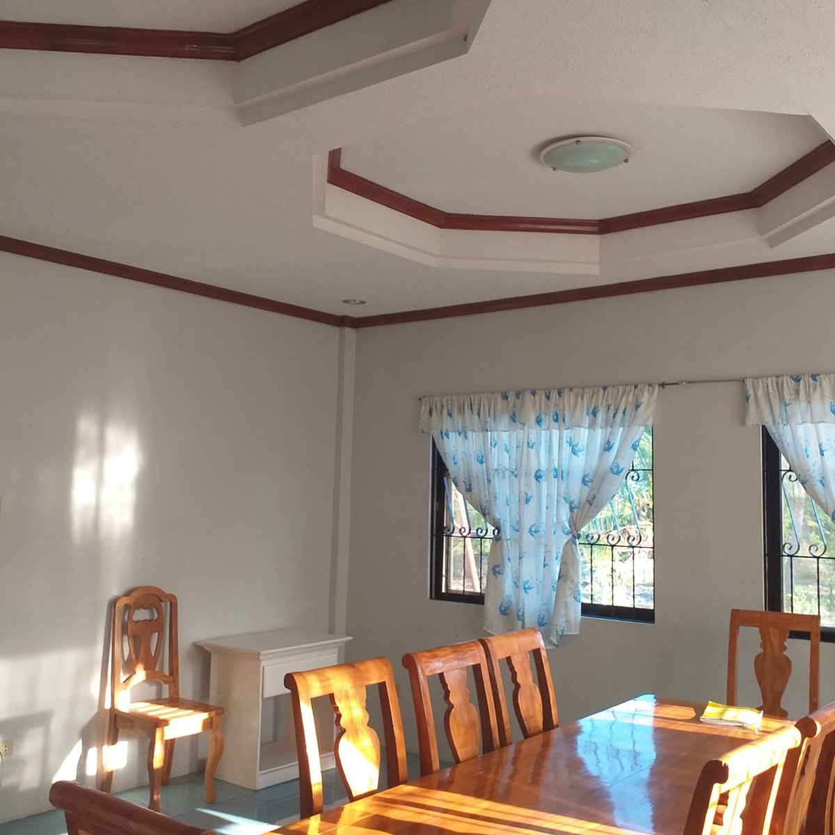 Nice 7BR American Vacation House few mins Panagsama Moalboal, Cebu, PH
