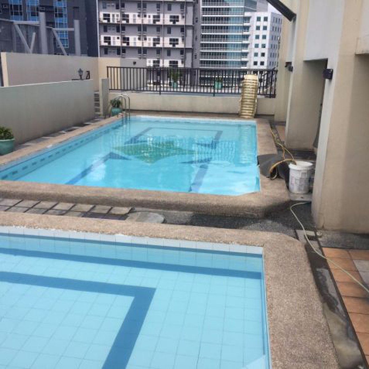 3 Bedroom Condominium for Sale at Grand Emerald Tower, Pasig City