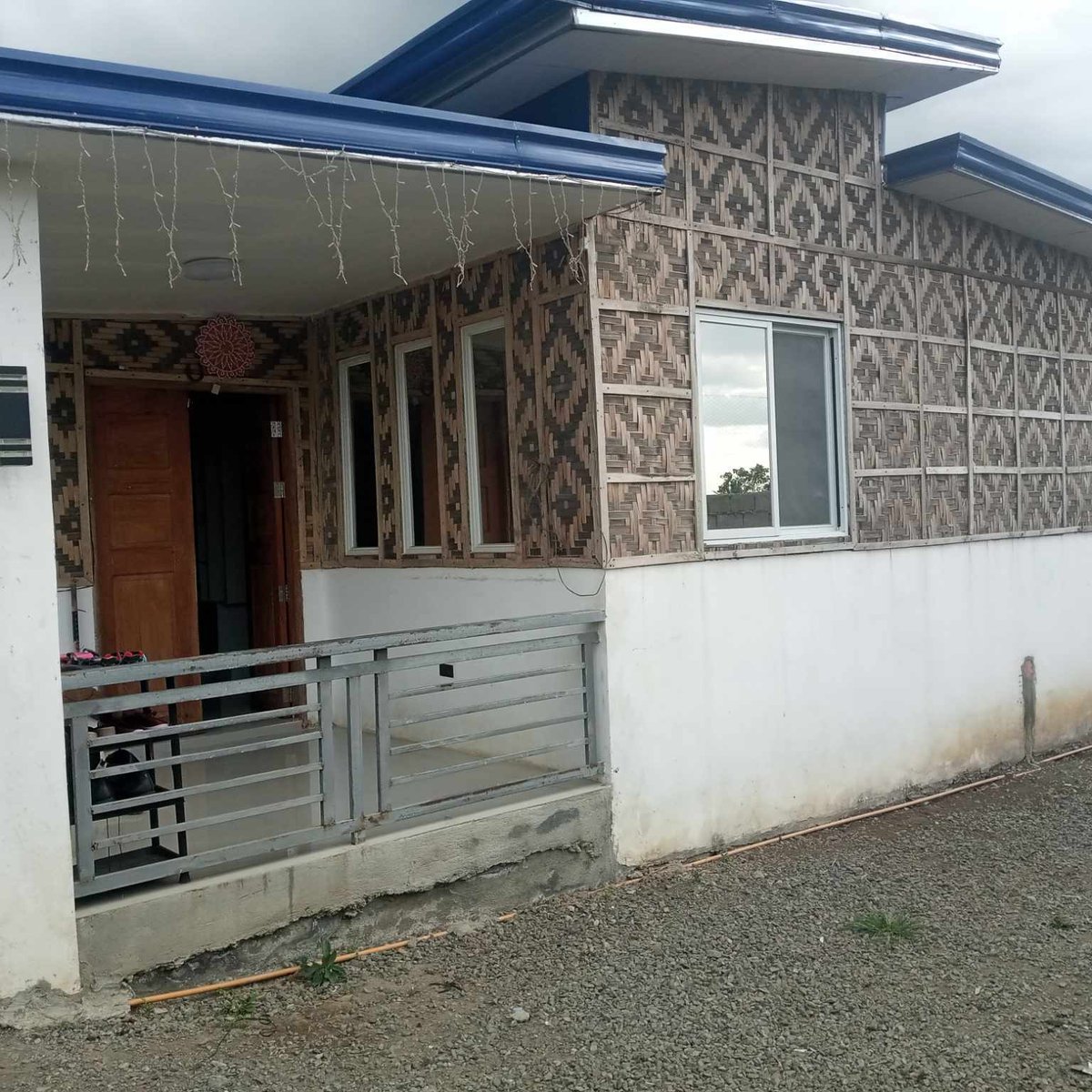2BR Bungalow House For Sale Clean Title Near Tagaytay City [House and