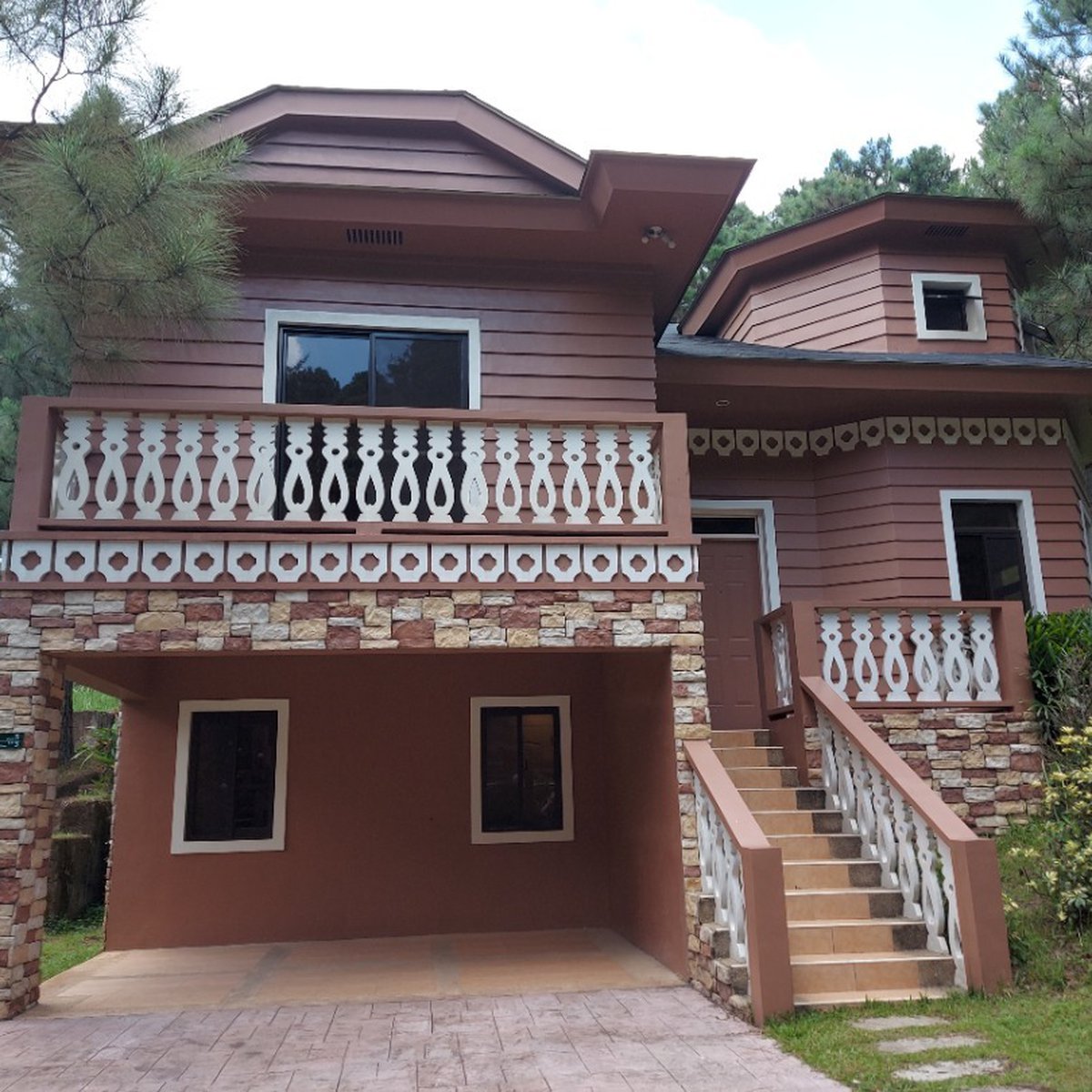 Single Attached House For Sale in Crosswinds, Tagaytay Cavite [House and Lot 🏘️] (September 2024