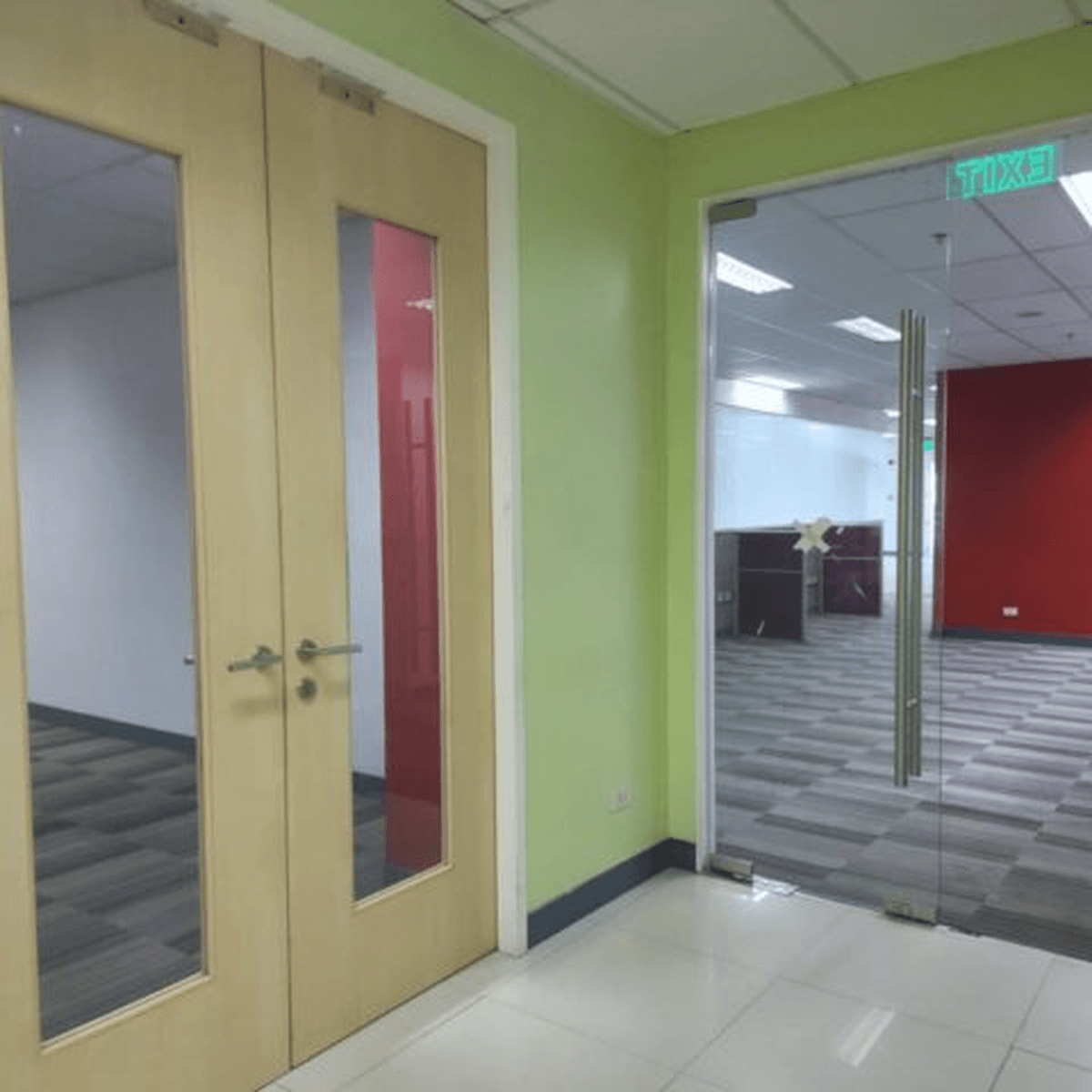 Office Space Rent Lease Mandaluyong City Manila 1300 sqm Fitted