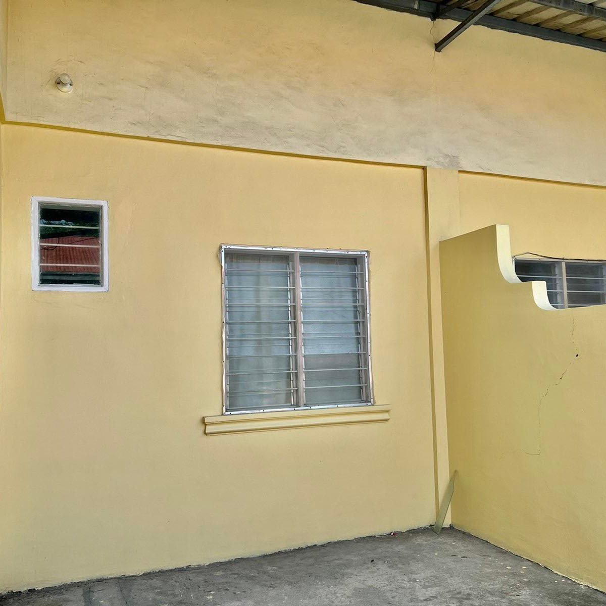4DOOR APARTMENT (with 3BR, Garage) + Bachelors pad in a 670 sqm lot [Condo 🏙️] (September 2023