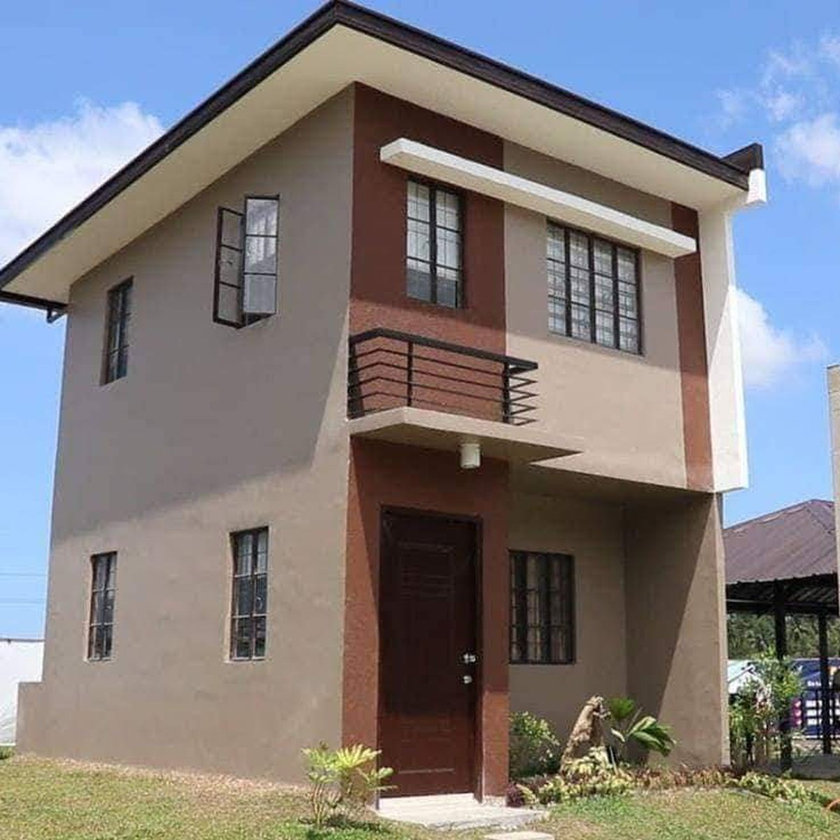 3bedroom Single Detached House For Sale in Sariaya Quezon [House and