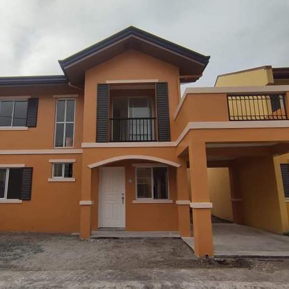 A READY FOR OCCUPANCY FREYA UNIT IN CAMELLA CARSON [House and Lot 🏘️